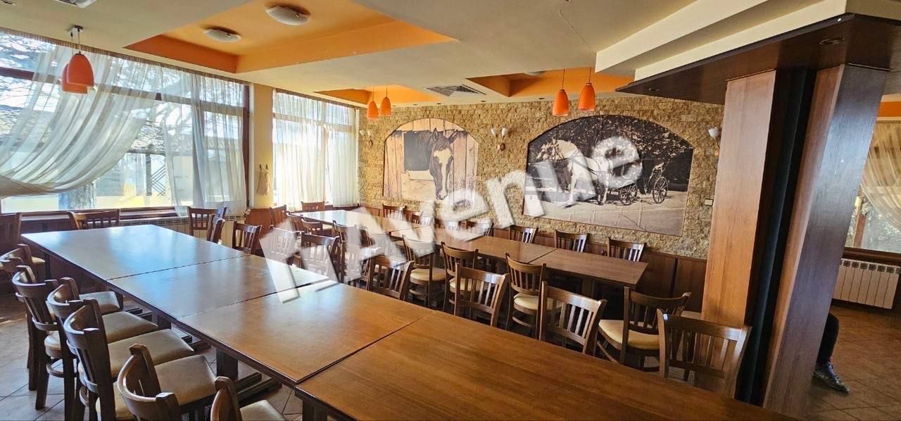 Operating business for sale: hotel, restaurant and equestrian facility — Dobrich, Bolgarevo